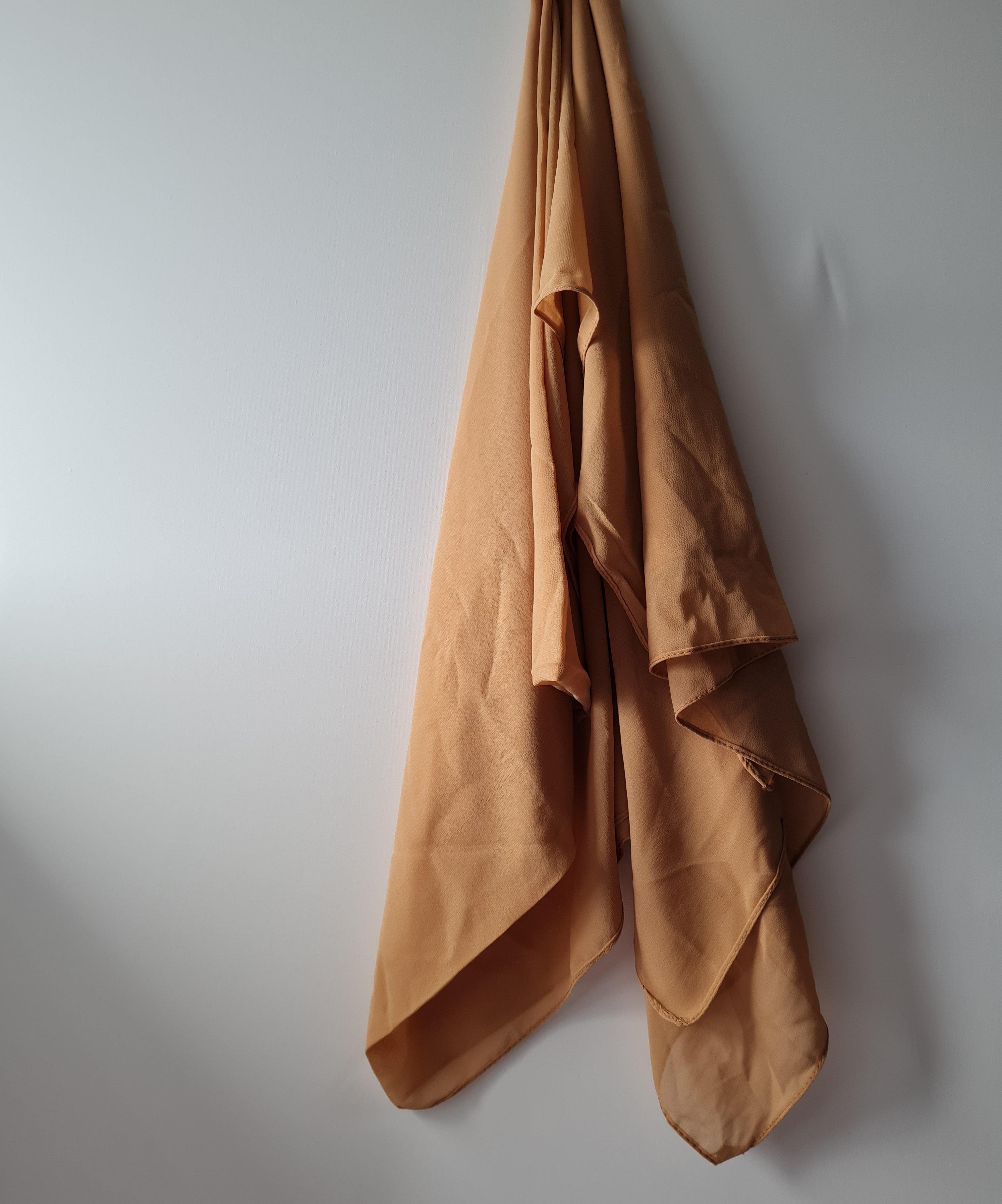 chiffon hijab "Caramel" - cjour